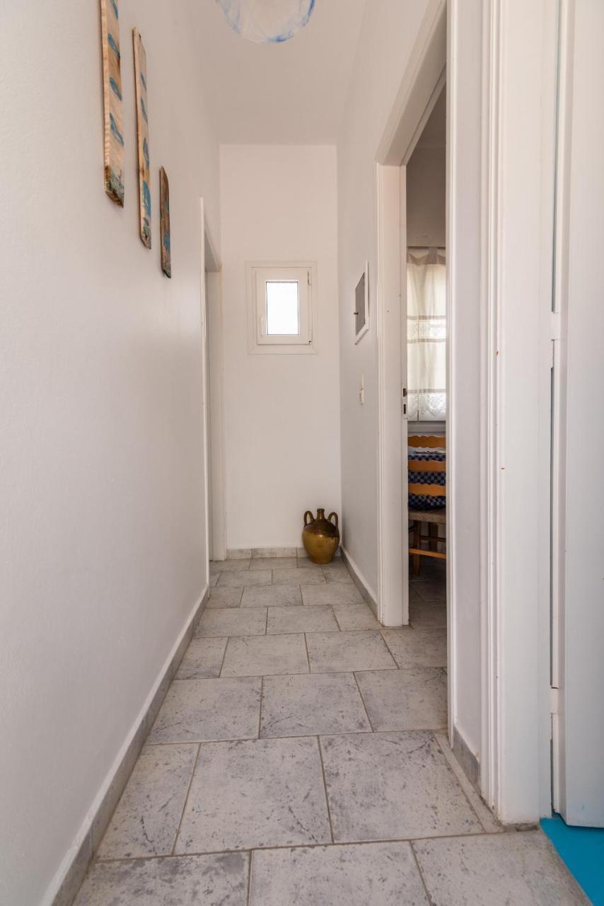 Polyegos View Hotel Полония Екстериор снимка