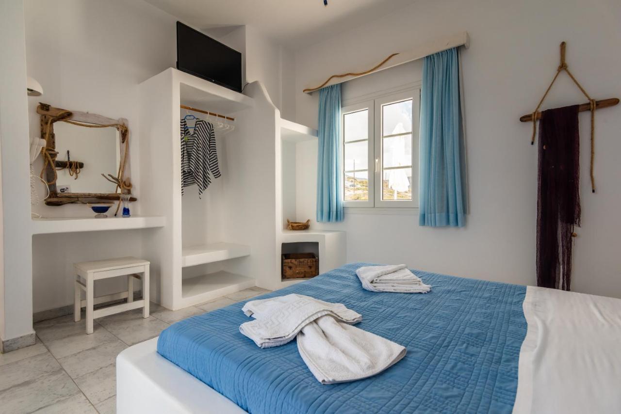 Polyegos View Hotel Полония Екстериор снимка