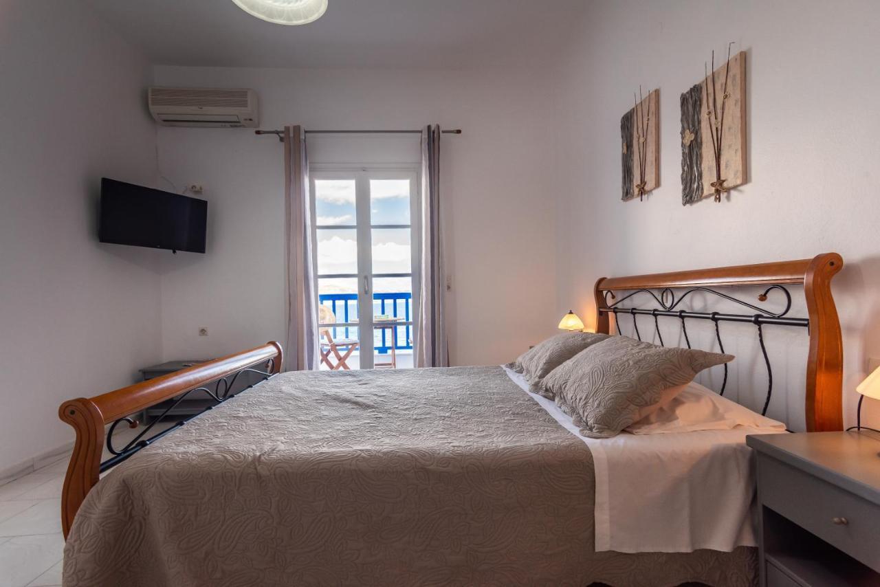 Polyegos View Hotel Полония Екстериор снимка