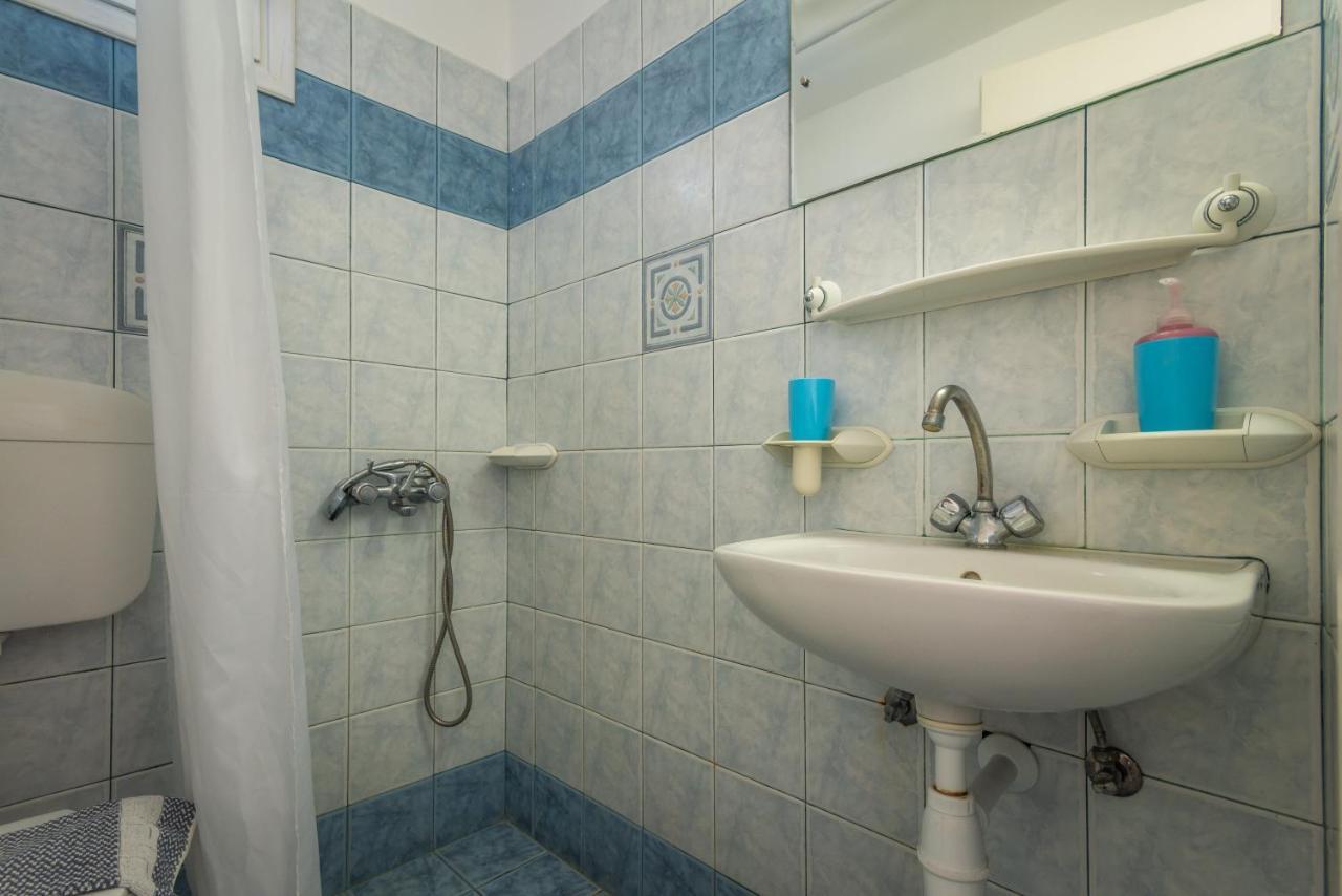 Polyegos View Hotel Полония Екстериор снимка